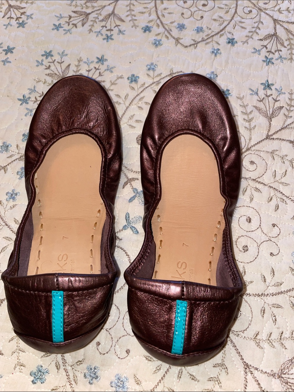 Tieks Limited Edition Raspberry Truffle size 7 - Picture 3 of 5